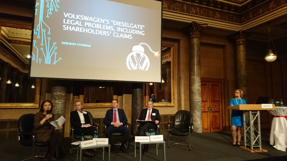 WIESBADEN, GERMANY - conclusion of this year's 12th tour of international business-investor programs of VZMD with the emphasis on Frankfurt and London stock exchange merger and new appeal to the affected in the Volkswagen scandal