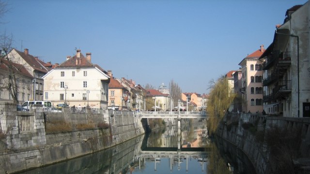 1149 Slovenija