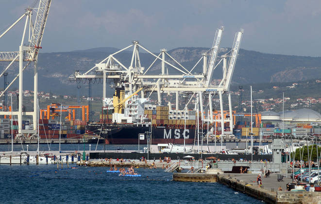 670x420 djvu_1741722_tonja_bsa-Luka-Koper